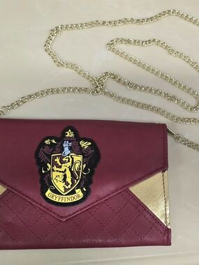 Harry Potter Gryffindor wallet purse with chain